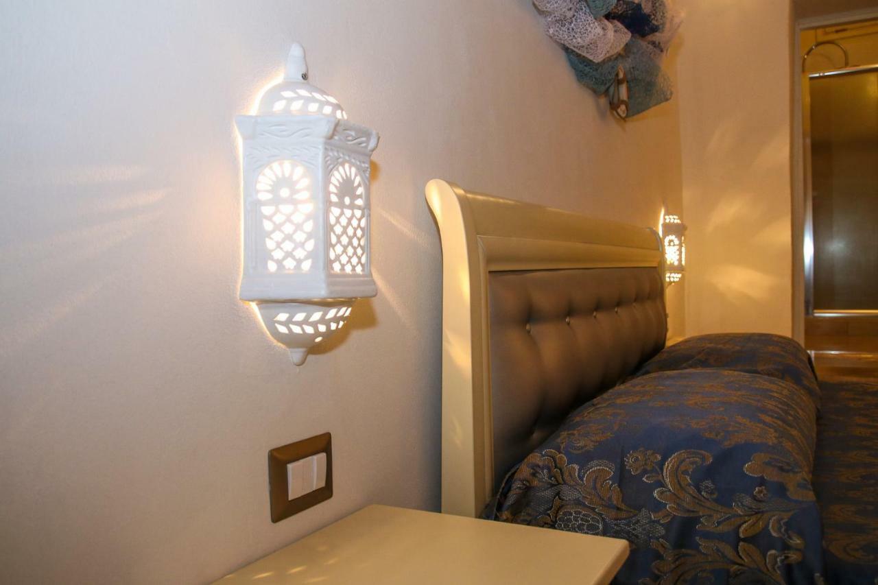 Palazzo Piccioli Hotel Gallipoli Luaran gambar